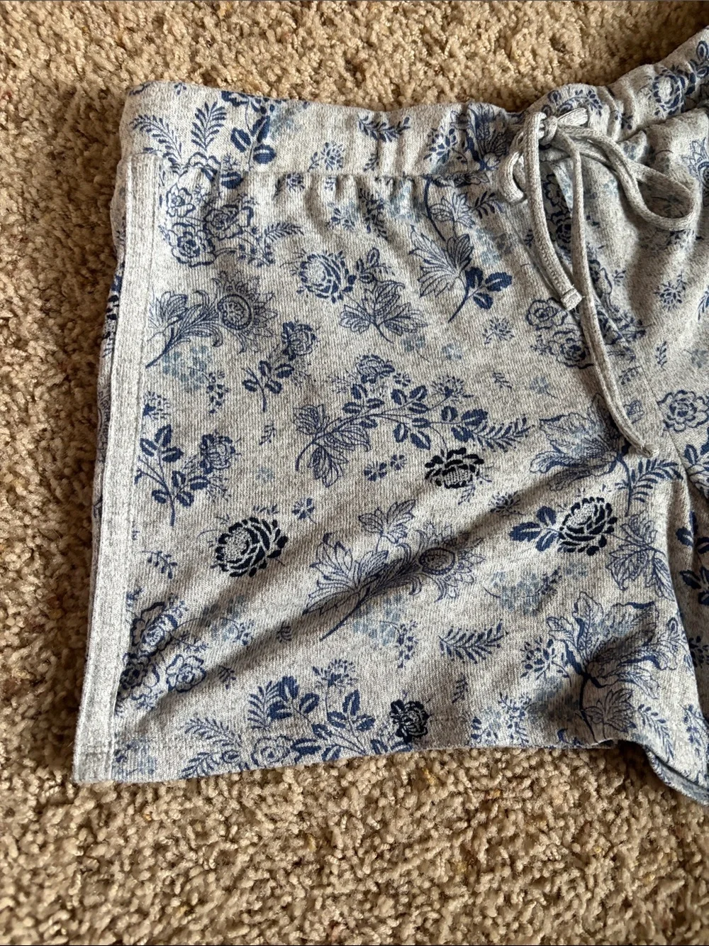 Lucky Brand light gray
